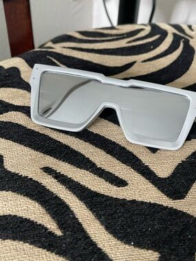 Silver Rectangular Shield Sunglasses with mirror Lenses